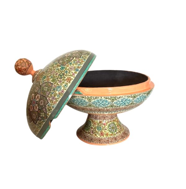 Regal charm decorative item - Image 7