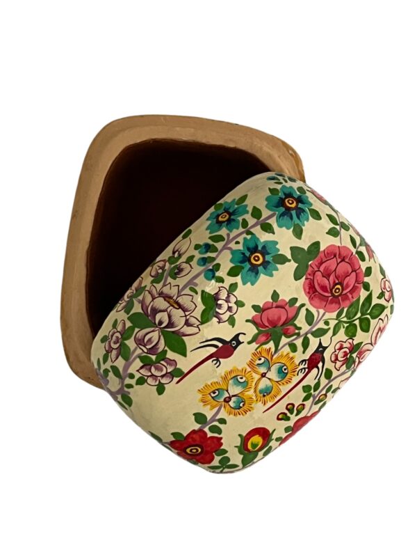 Treasures of spring trinket box - Image 4