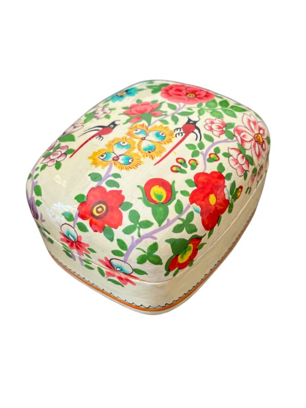 Treasures of spring trinket box