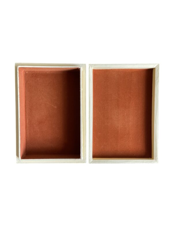 Qaleen statement box - Image 5